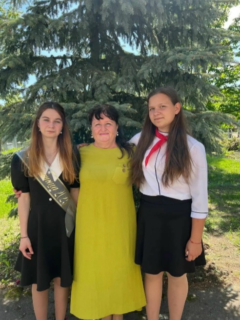 Присоединяемся к районному онлайн-марафону фотографий ко Дню сельской женщины