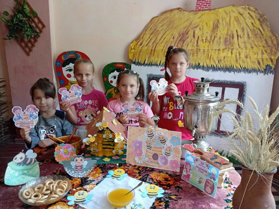 В Волоконовском доме культуры возрождение народной культуры является одним из основных направлений деятельности учреждения. 